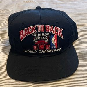 1992 NBA Champions Locker Room Hat Chicago Bulls SnapBack